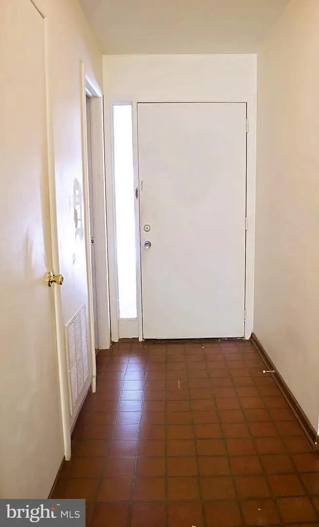 224 Twin Rivers Dr N, East Windsor, NJ 08520 - #2