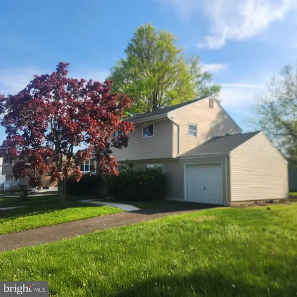 1981 Arena Dr, HAMILTON, NJ 08610