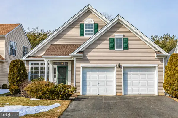 53 Honeyflower Ln, PRINCETON JUNCTION, NJ 08550