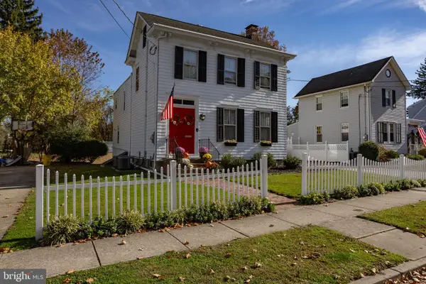 50 Park Ave, HAMILTON, NJ 08690