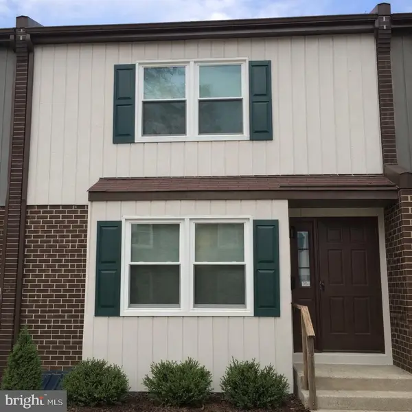 9h Shirley Ln, LAWRENCE TOWNSHIP, NJ 08648