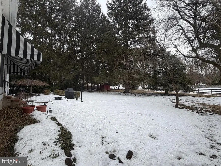 11 Mountain View, Ewing, NJ 08628 - #3