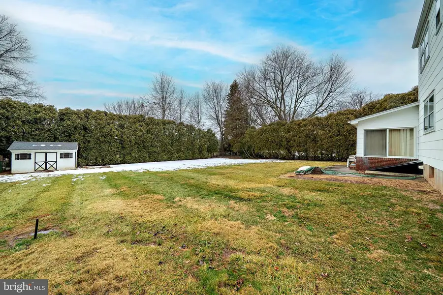 21 Fabrow Dr, Titusville, NJ 08560 - #2