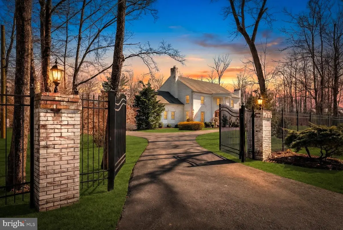 270 Wendover Dr, Princeton, NJ 08540 - #1