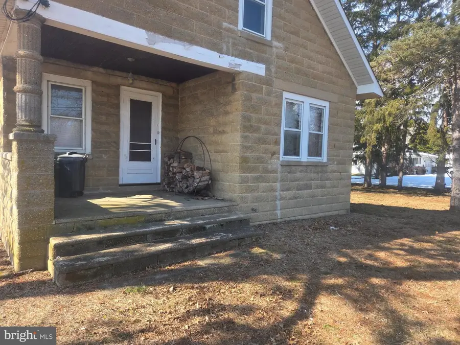 4881 Cross-ham Square, Hamilton, NJ 08691 - #2