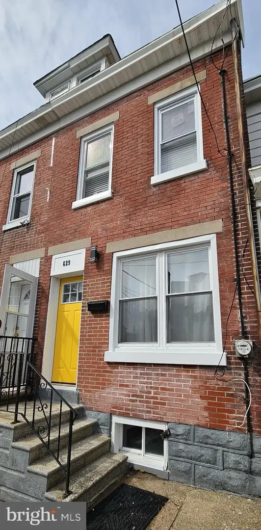 629 Ohio Ave, Trenton, NJ 08638 - #1