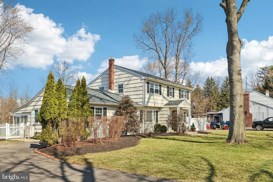 20 Corey Dr, Ewing, NJ 08628 - #3