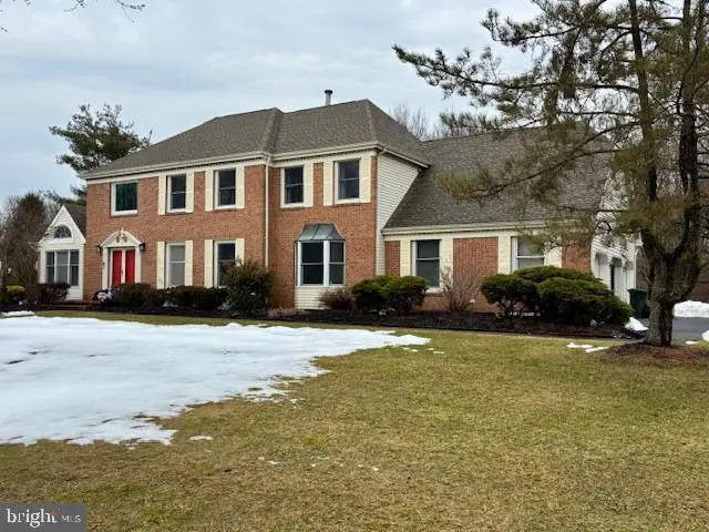 5 Banff Dr, Princeton Junction, NJ 08550 - #1