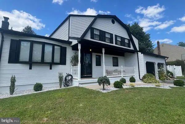 31 Wolfpack Rd, HAMILTON, NJ 08619