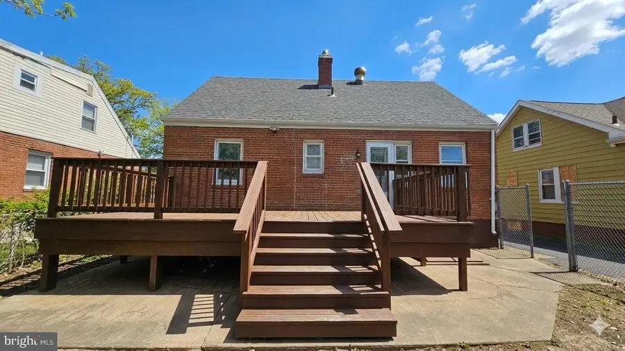 213 Oliver Ave, Trenton, NJ 08618 - #3