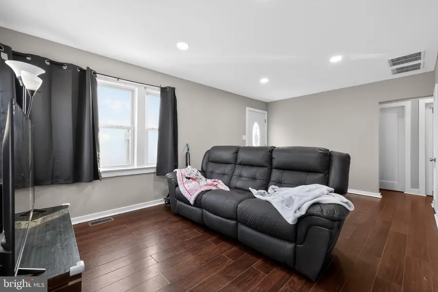 1262 S Olden Ave, Hamilton, NJ 08610 - #2