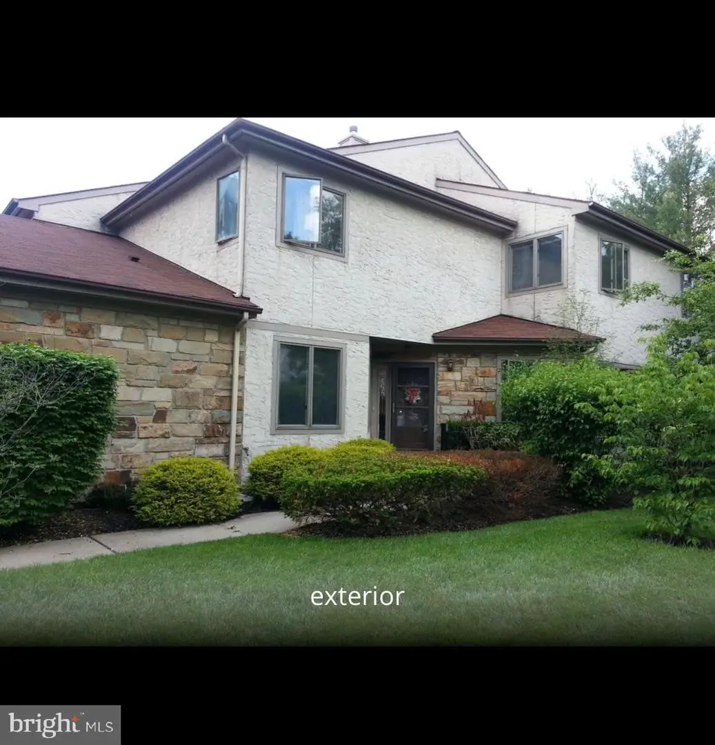 61 Woodmont Drive, Lawrenceville, NJ 08648 - #1