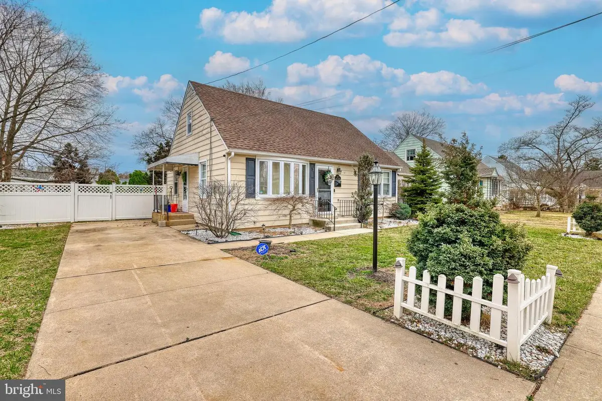 12 Grace, Hamilton, NJ 08610 - #1