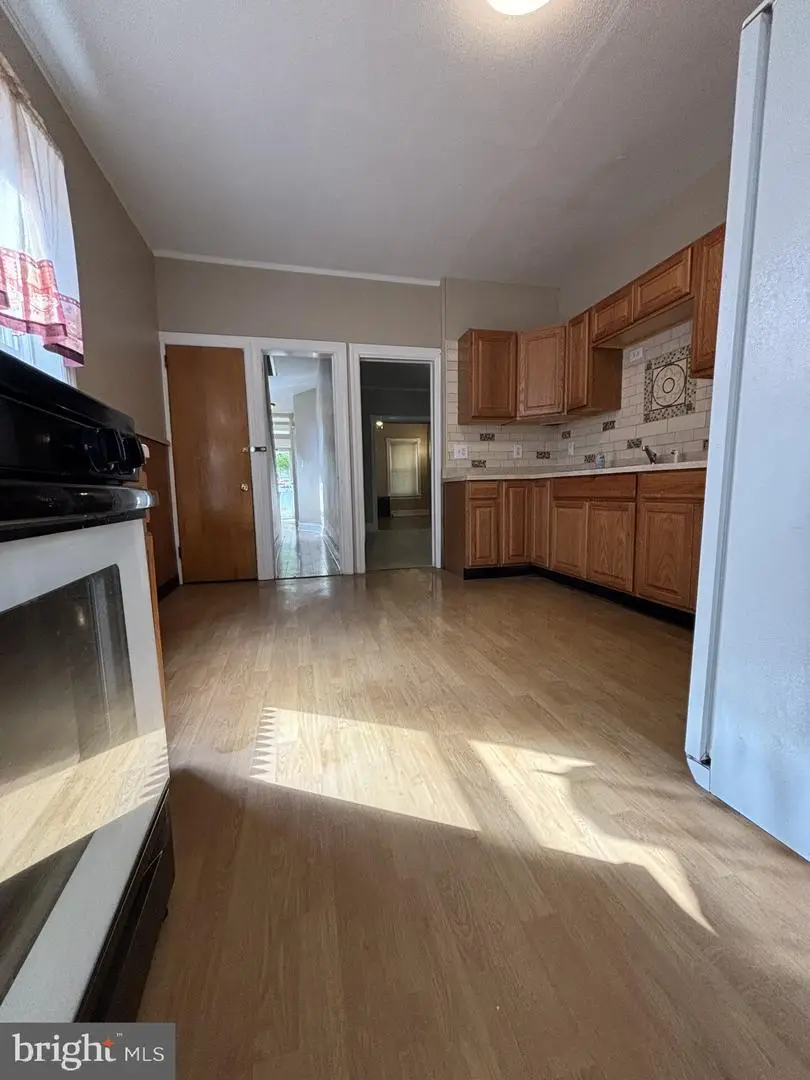 16 Barnt Ave, Trenton, NJ 08611 - #1