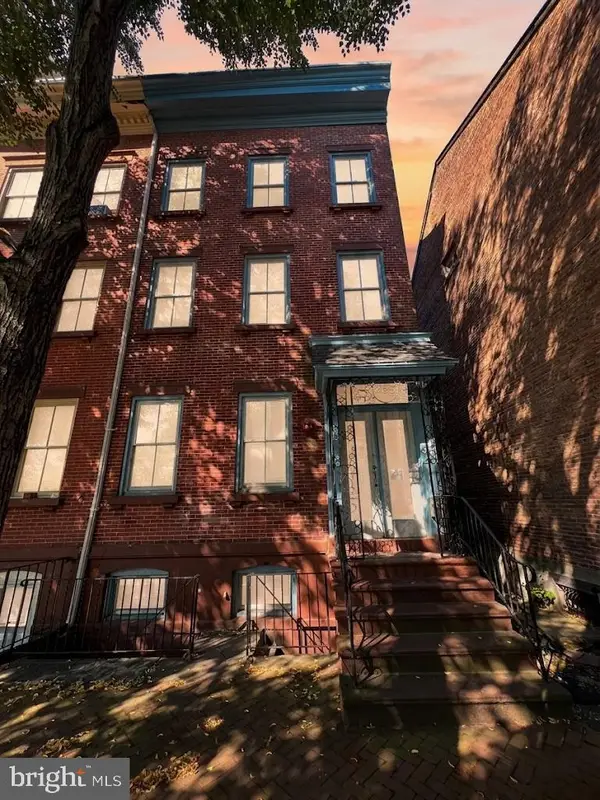 255 Mercer St, TRENTON, NJ 08611