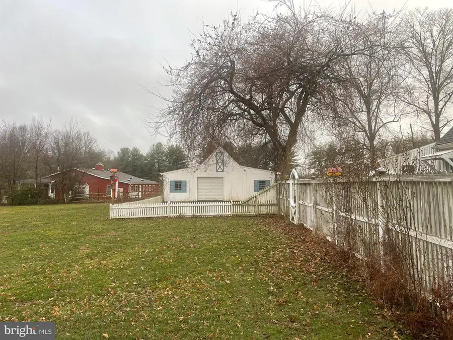 57 Diverty Rd, Pennington, NJ 08534 - #3