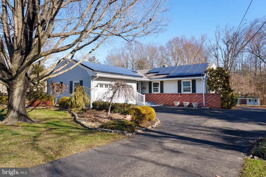 174 Hickory Corner Rd, Hightstown, NJ 08520 - #2