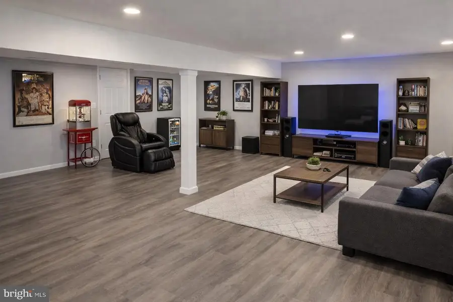 83 Ewingville Rd, Ewing, NJ 08638 - #2