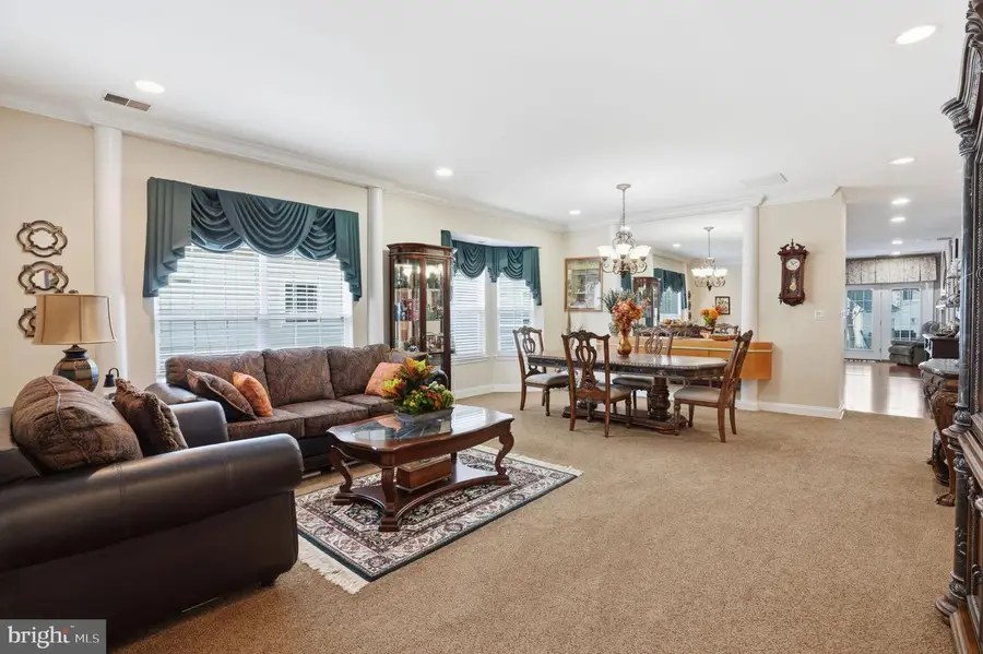 8 Cardinalflower La, West Windsor, NJ 08550 - #3