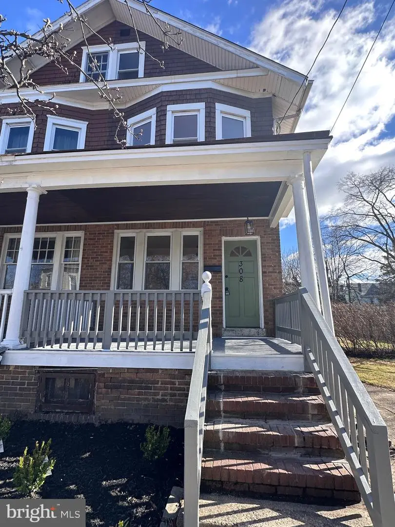 308 Cleveland Ave, Trenton, NJ 08629 - #1