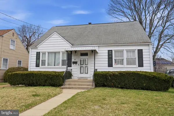 51 Unwin Dr, HAMILTON, NJ 08610