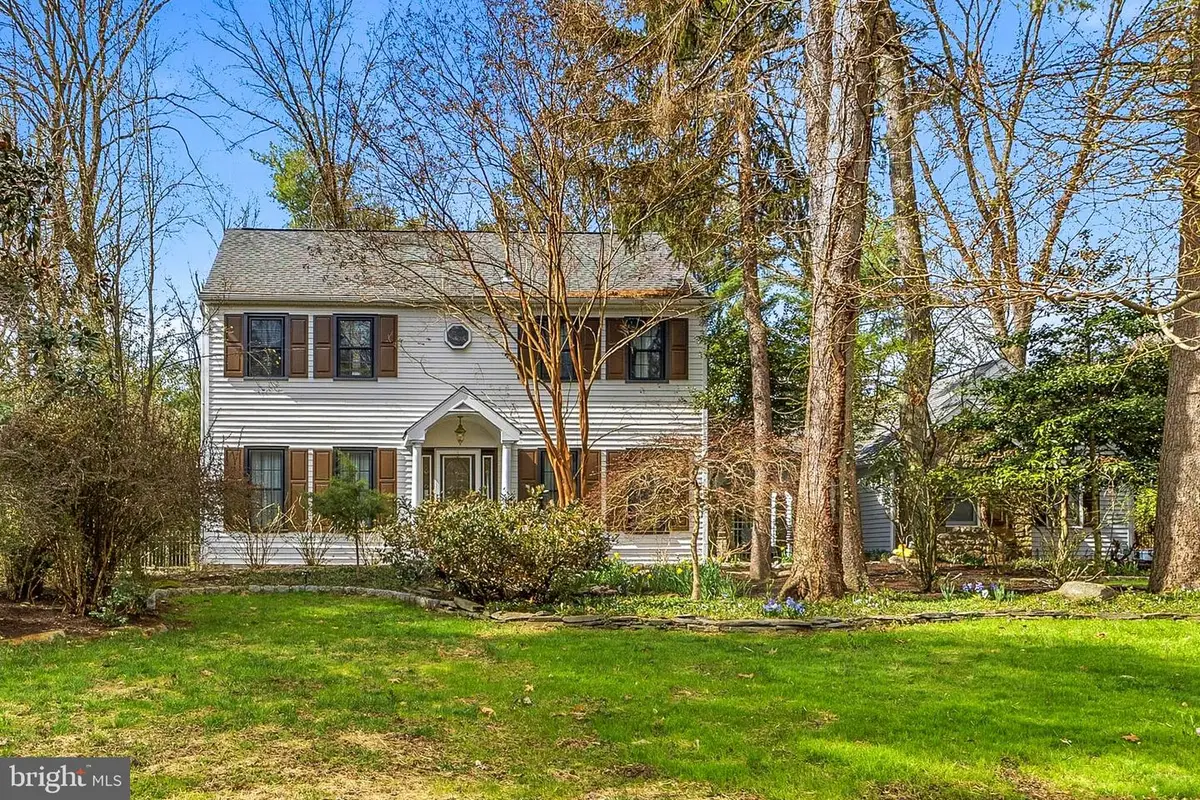 8 Locke Ct, Ewing, NJ 08628 - #1