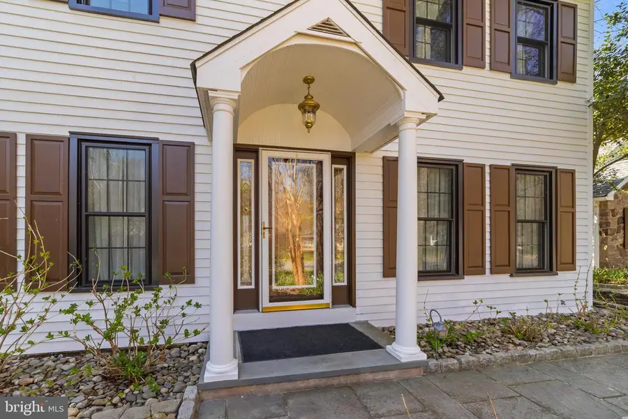 8 Locke Ct, Ewing, NJ 08628 - #2