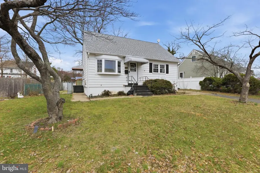 78 Clayton Ave, Hamilton, NJ 08619 - #2