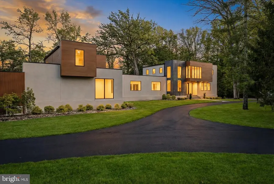 114 Lambert Dr, Princeton, NJ 08540 - #2