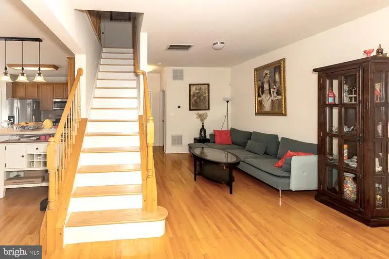 75 Fountayne Ln, Lawrence, NJ 08648 - #2