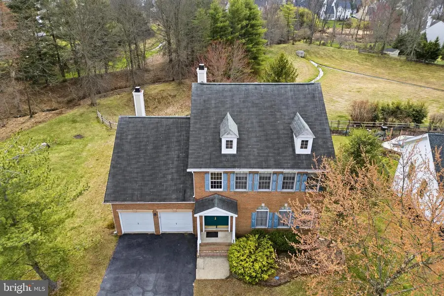 8 Chicory Ln, Pennington, NJ 08534 - #3