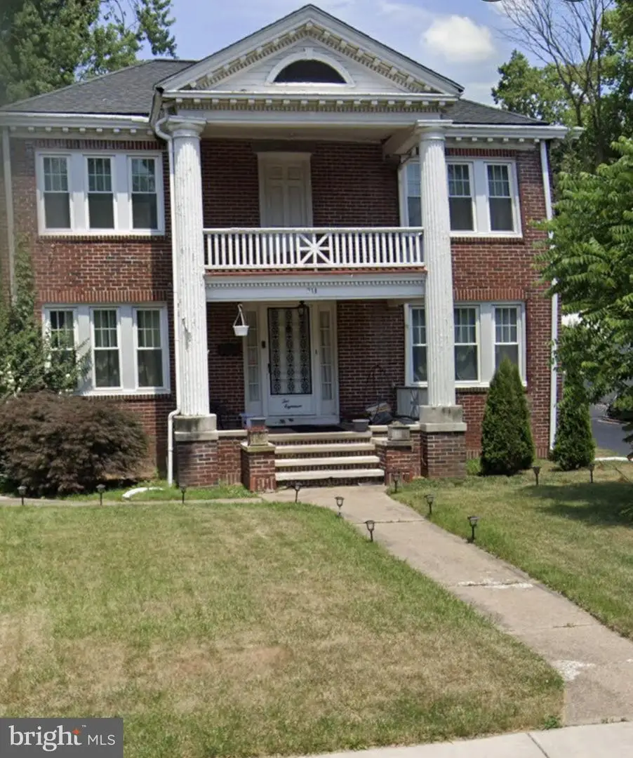 218 Sanhican Dr, Trenton, NJ 08618 - #1