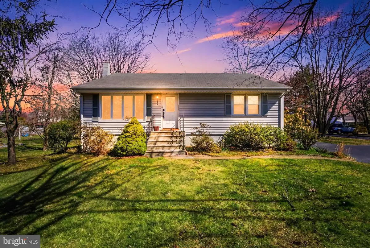 260 Dutch Neck Rd, East Windsor, NJ 08520 - #1