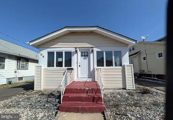 108 Homecrest, EWING, NJ 08638