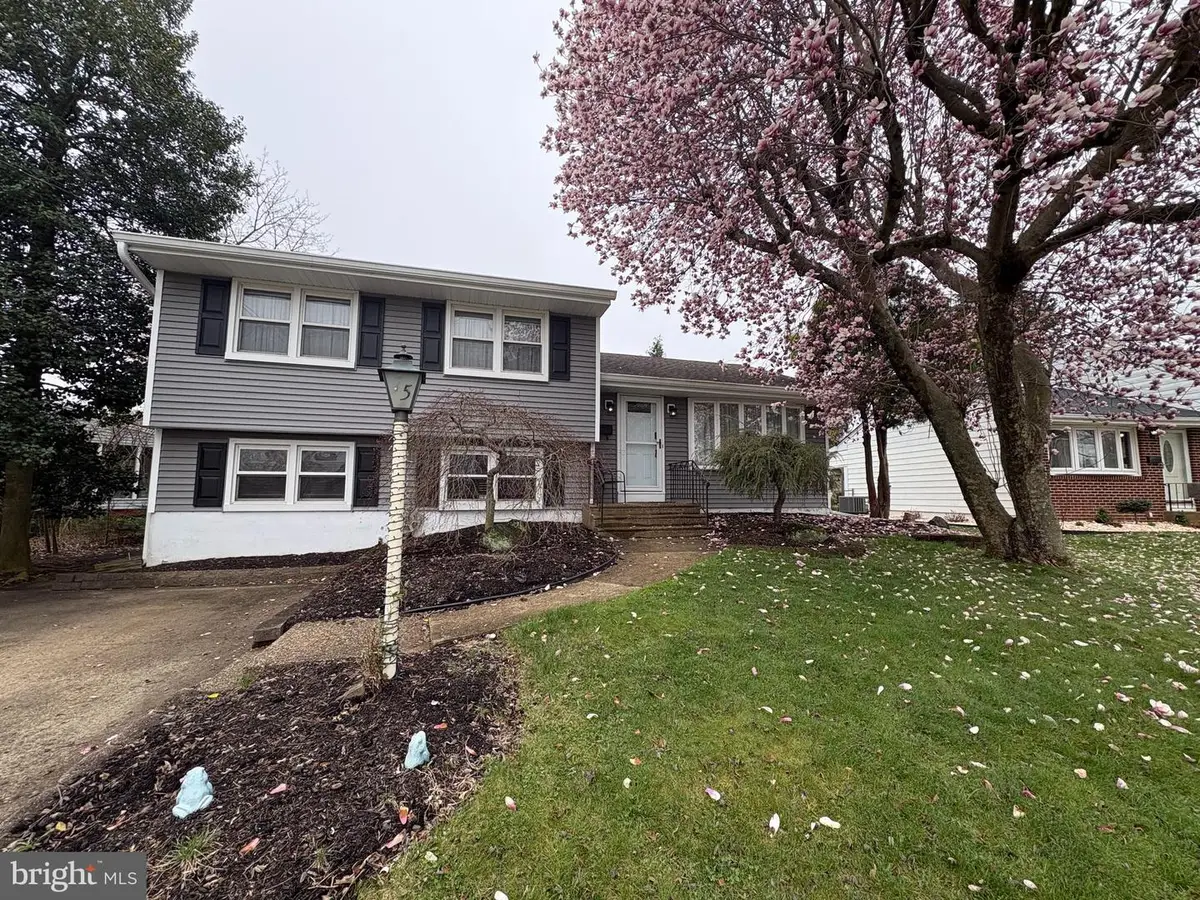 75 Winding Way, Hamilton, NJ 08620 - #1