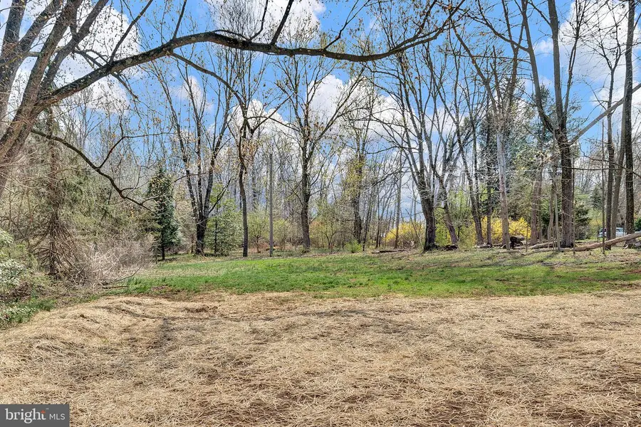 212 Penn Hopewell Rd, Hopewell, NJ 08525 - #2