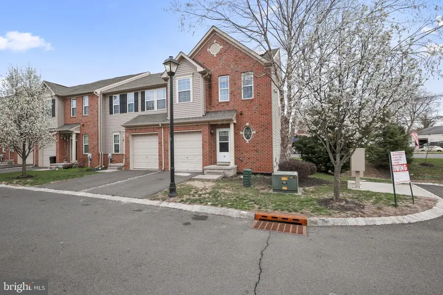 18 Panfili Ln, Hamilton, NJ 08610 - #3