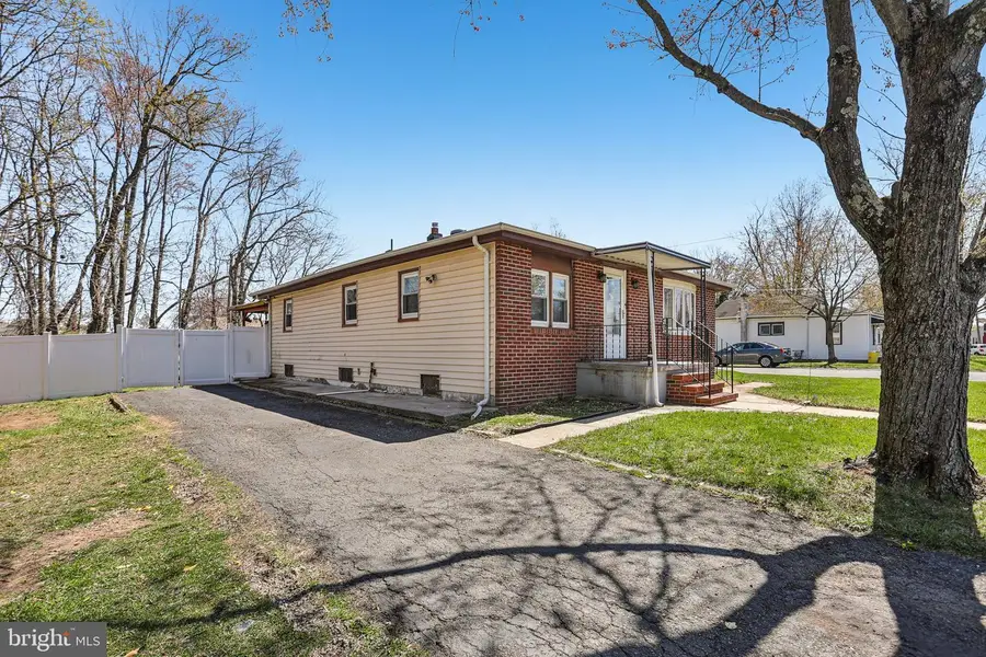 36 Browning Ave, Ewing, NJ 08638 - #3