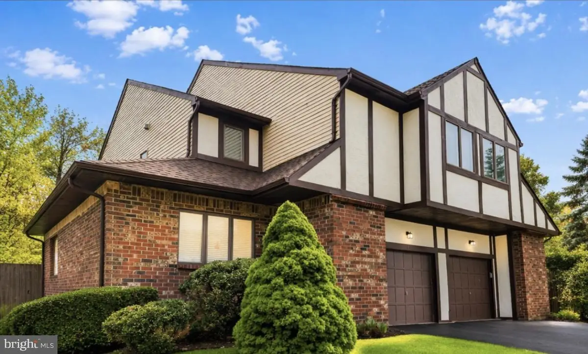 1 Balamor Ln, Ewing, NJ 08628 - #1