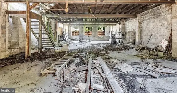 103 Pullen Alley, TRENTON, NJ 08611