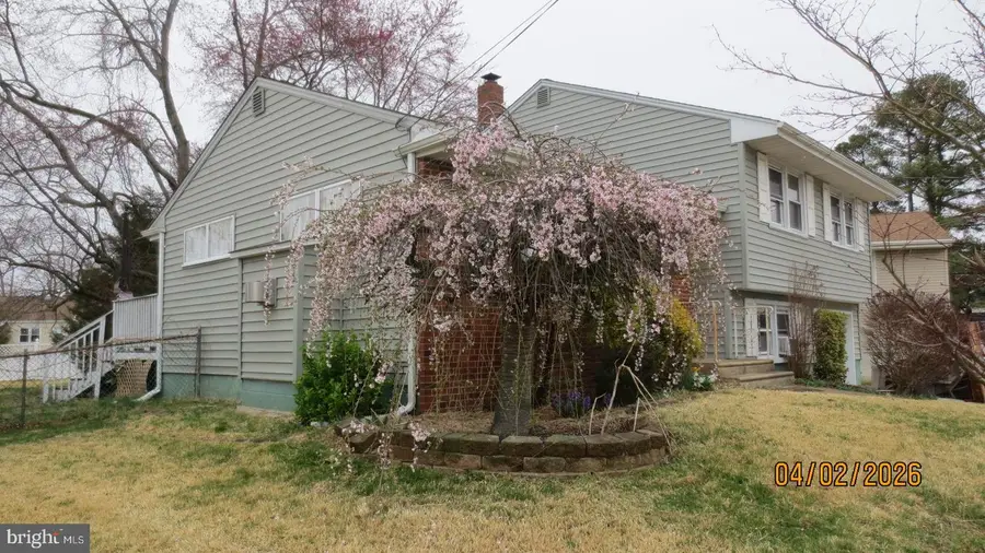 13 Winding Way, Hamilton, NJ 08620 - #2