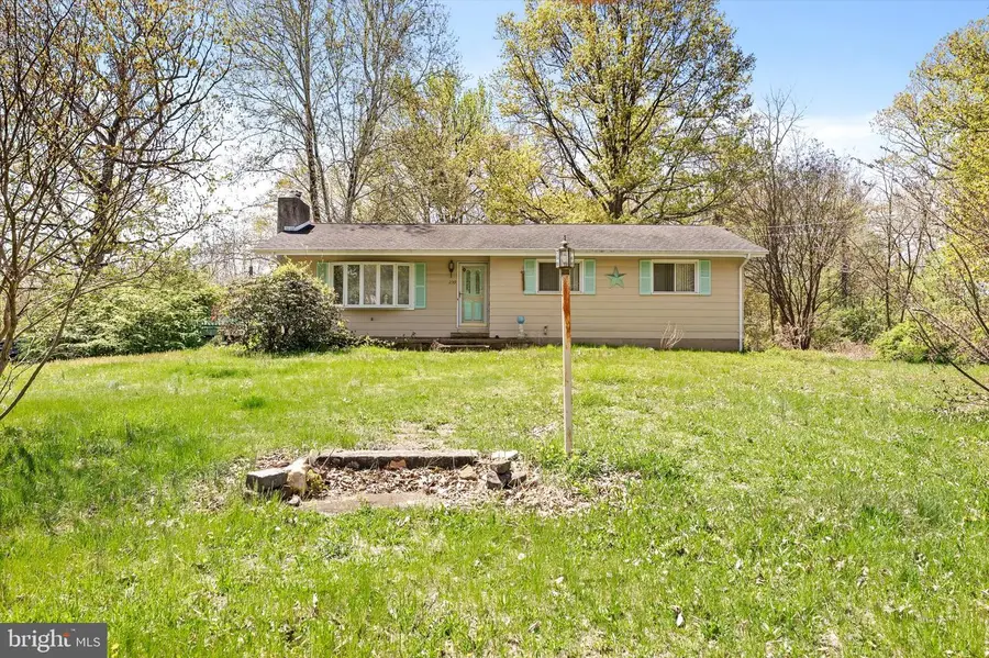 239 Bakers Basin Rd, Trenton, NJ 08648 - #2