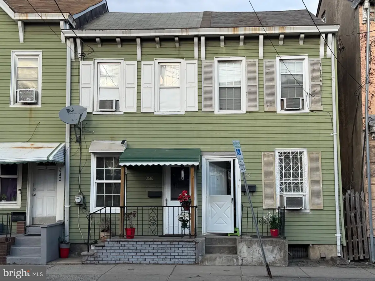 638 N Olden Ave, Trenton, NJ 08638 - #1