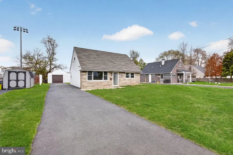 22 Farrell Ave, Ewing, NJ 08618 - #3