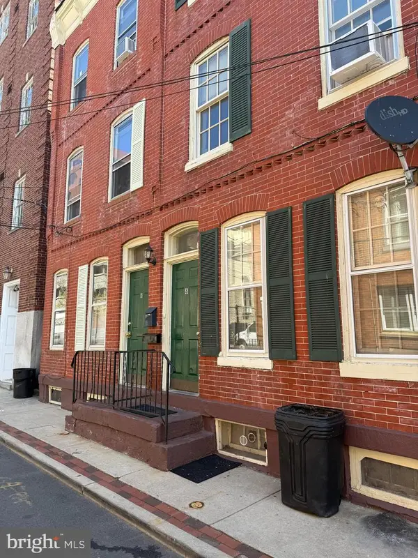 8 Peace St, TRENTON, NJ 08608