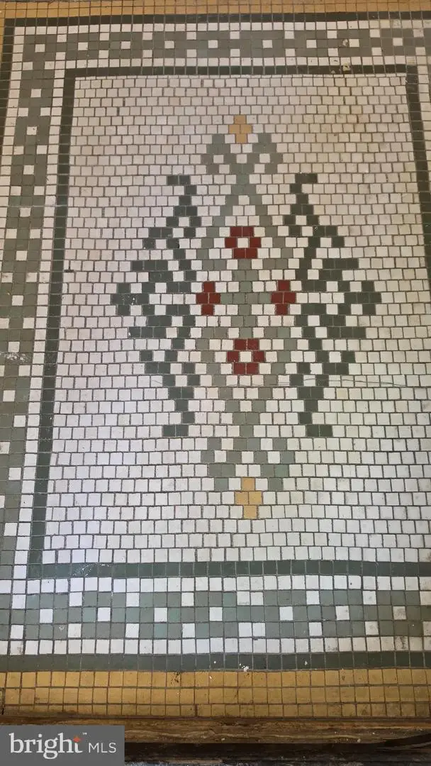 221 Highland Ave, Trenton, NJ 08618 - #3