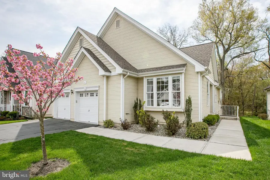 37 Bear Meade Dr, Hamilton, NJ 08691 - #3