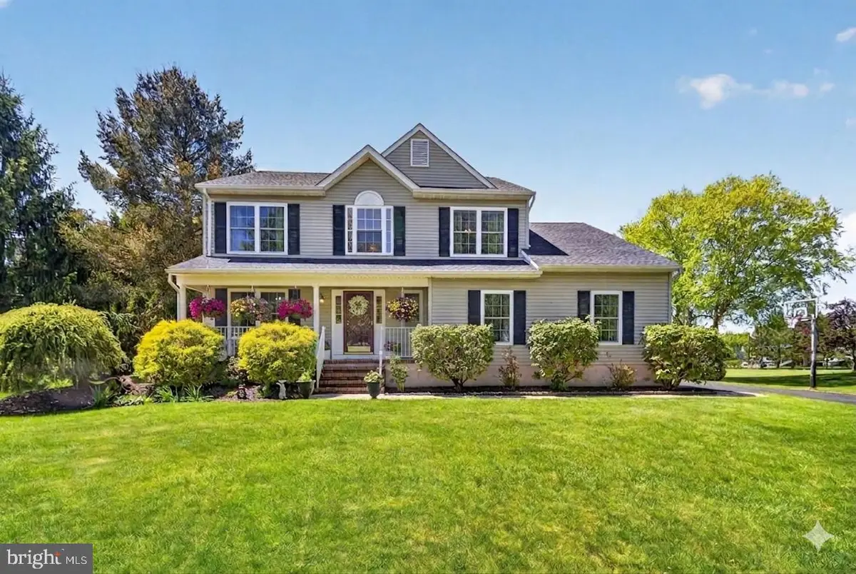 15 Annie Ln, Robbinsville, NJ 08691 - #1