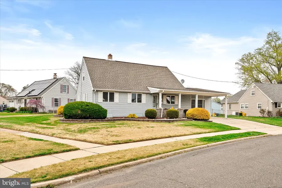 24 Cumberland Rd, Hamilton, NJ 08690 - #2