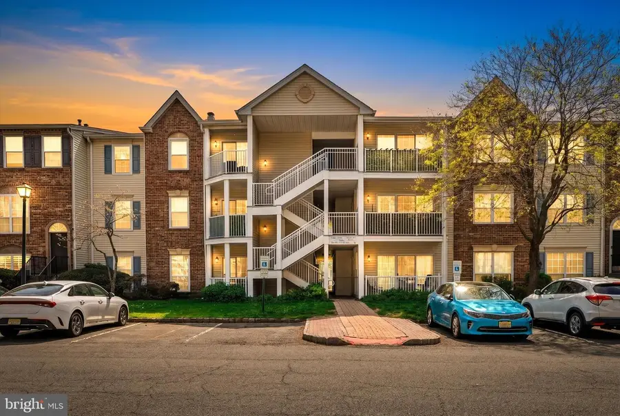 41 Cheverny Ct, Hamilton, NJ 08619 - #2